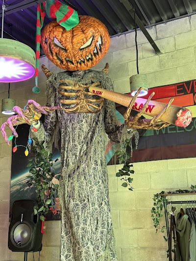 Tree House Craft Cannabis Dispensary Pepperell