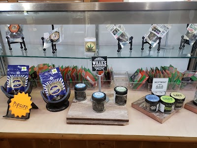 TreeHouse Club Cannabis Weed Dispensary