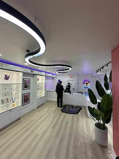 Trippy Wizard Weed Delivery DC