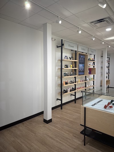 Trulieve Tampa Kennedy Dispensary