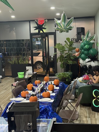 Twisted Vibration Dispensary Weed Delivery