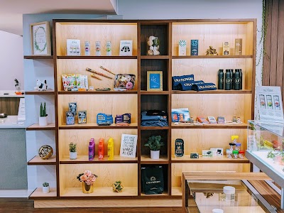 Uma Flowers Cannabis Dispensary