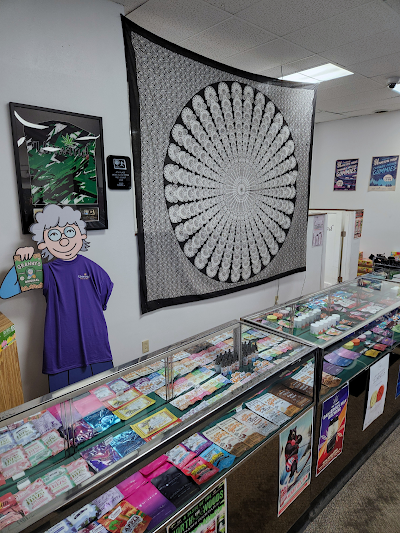 Unwind Delta 9 THC and CBD