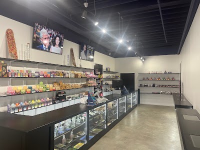 UpNSmoke LLC Eastern Market