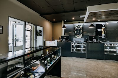 Urban Wellness Cannabis Dispensary - Montaño