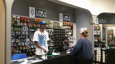 Zips Cannabis 72nd St Recreational Dispensary
