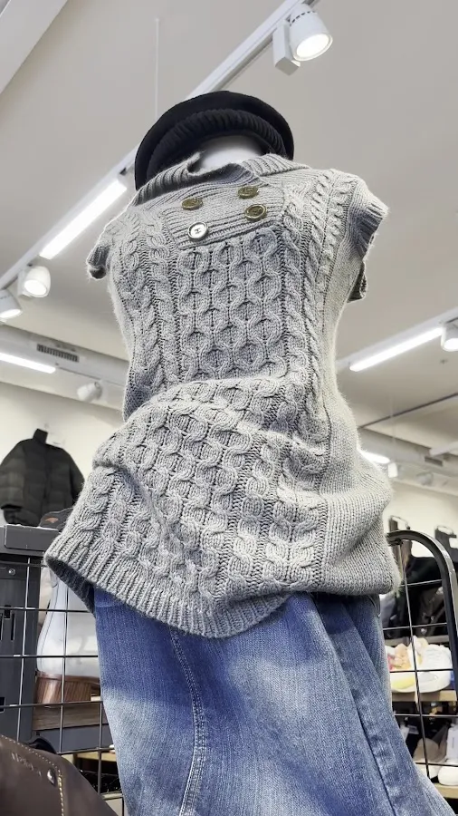 2nd STREET South St photo 4