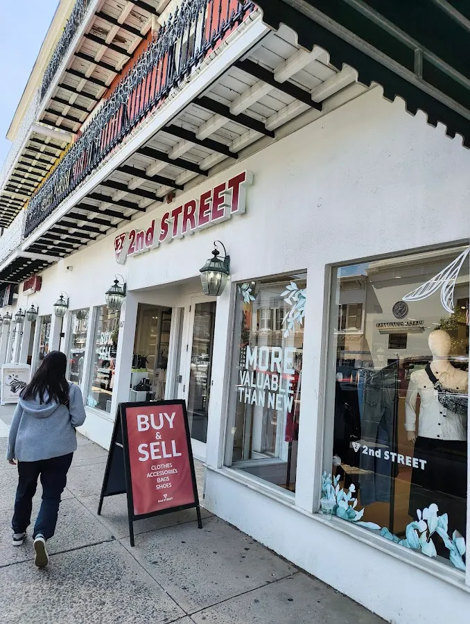 2nd STREET Westfield photo 2