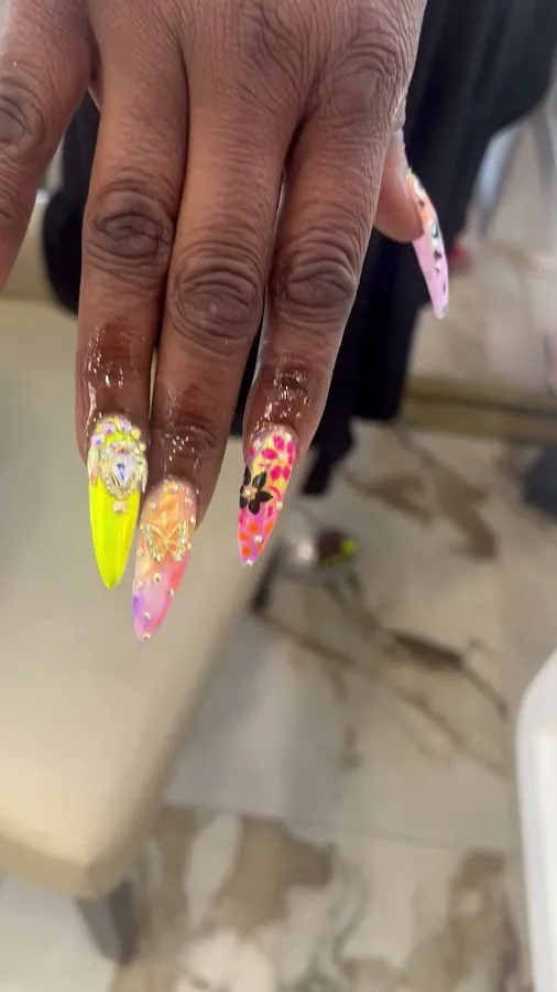 42nd Street Nails spa photo 4