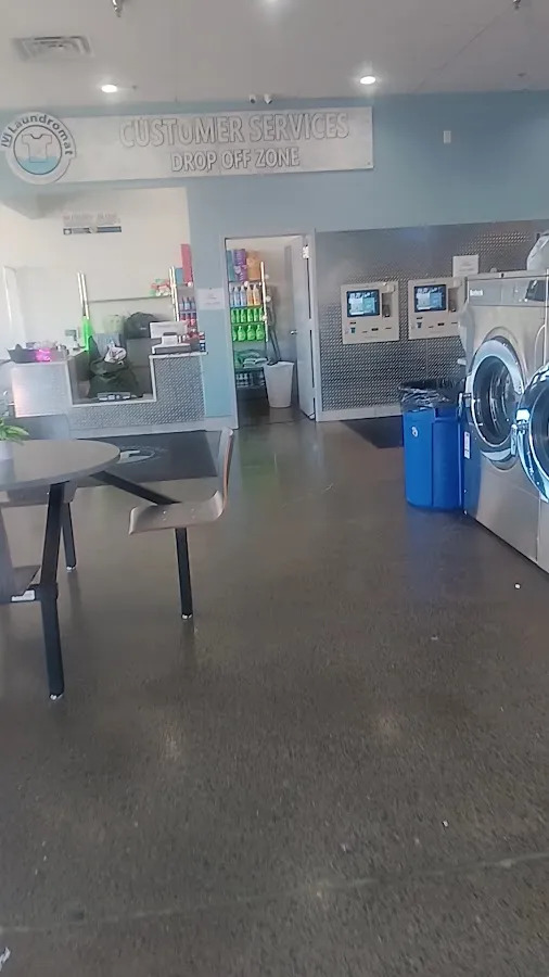 4J Laundromat photo 5