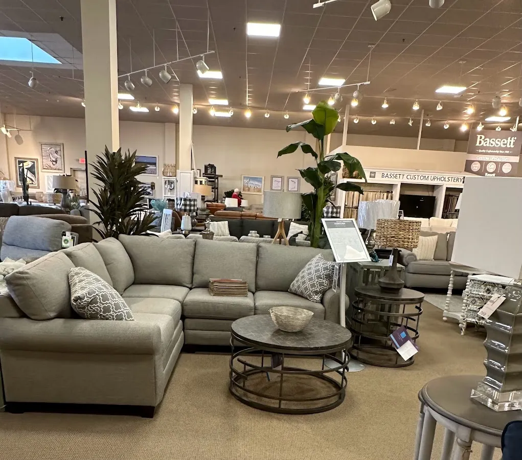 7 Mile Design/Surfsidecasual furniture photo 4