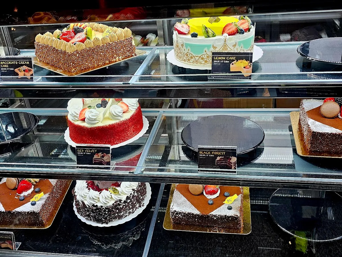 85°C Bakery Cafe - Cherry Hill photo 3