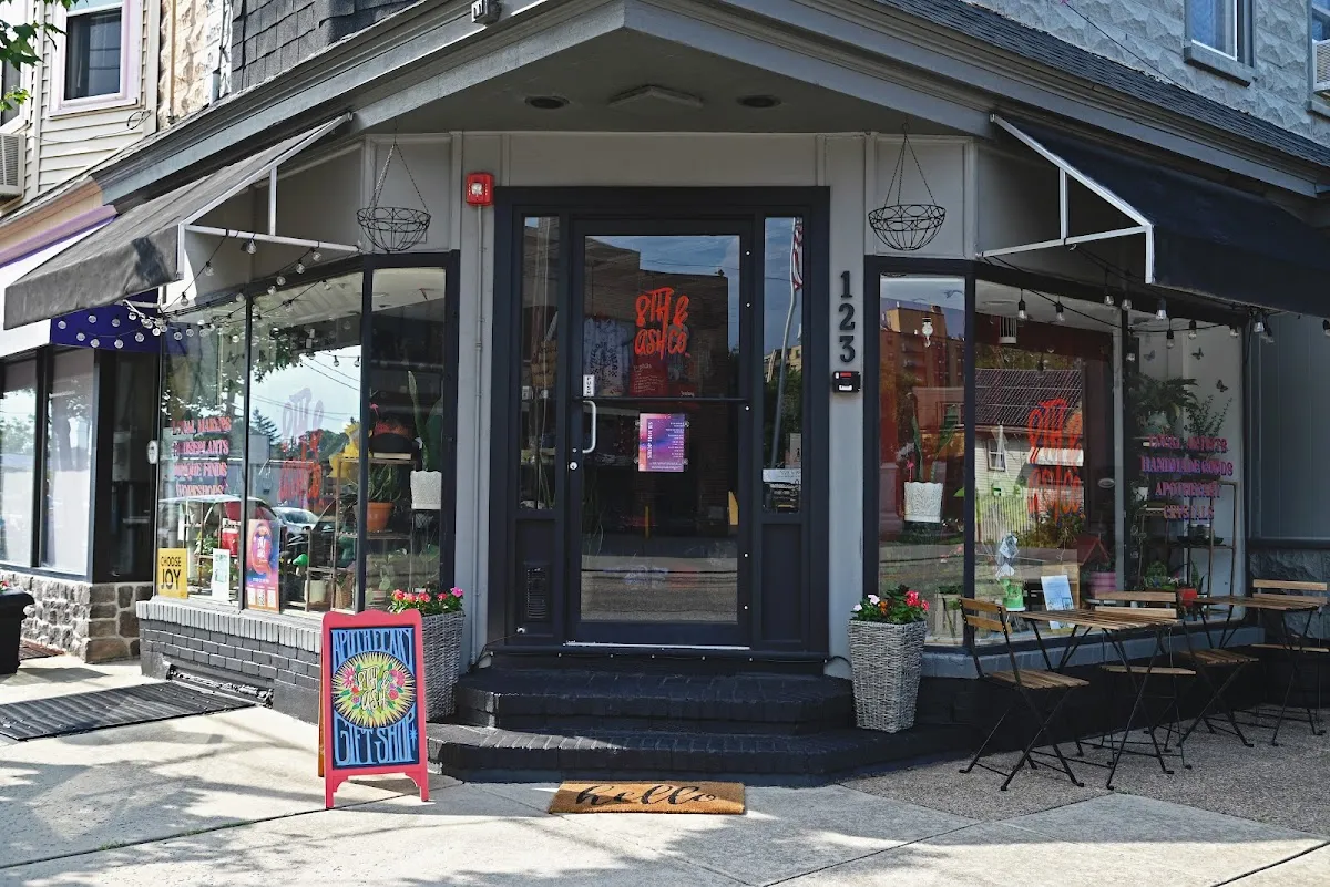 8th & Ash Co. photo 2