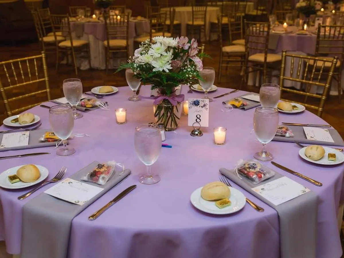 A Fashionable Flower Boutique