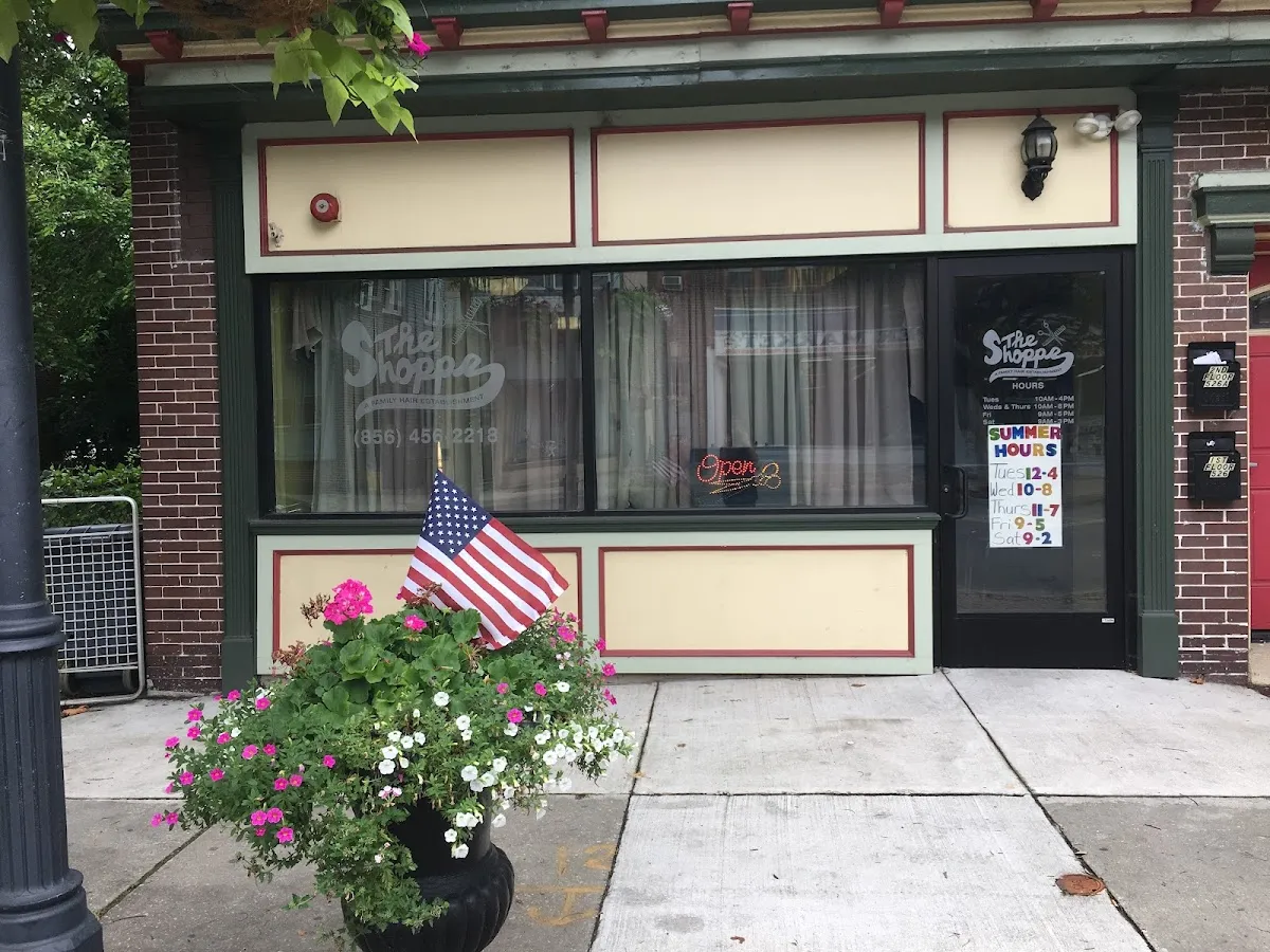 A Little Trim photo 4