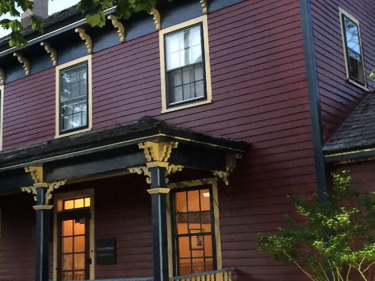 Addesso Painting & Power Washing photo 5