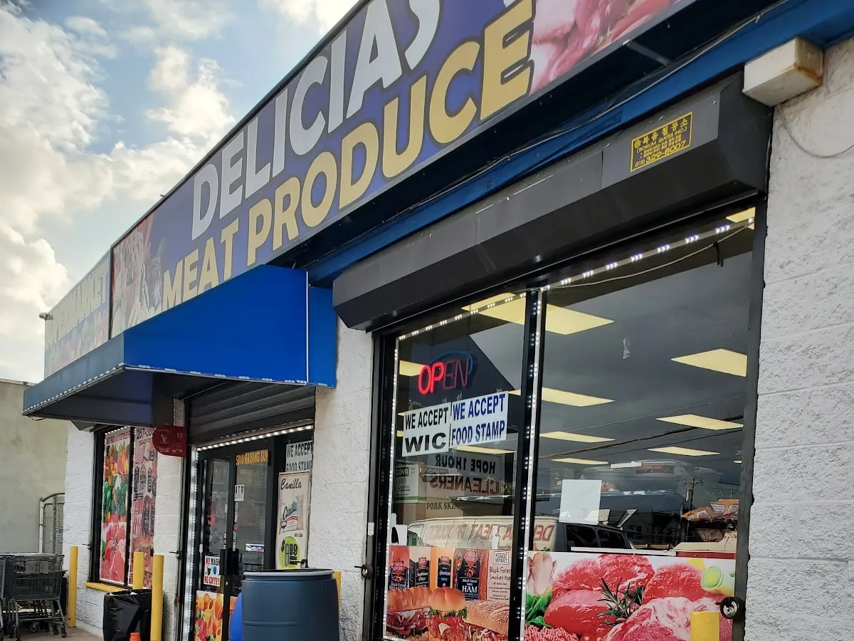 Adelita Deli Grocery photo 5