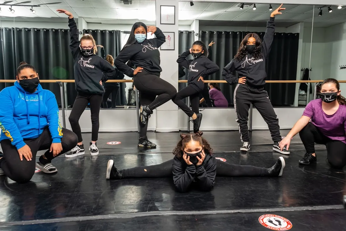 Amped To Dance photo 3