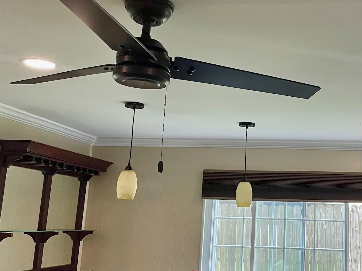 AMR Electric photo 4