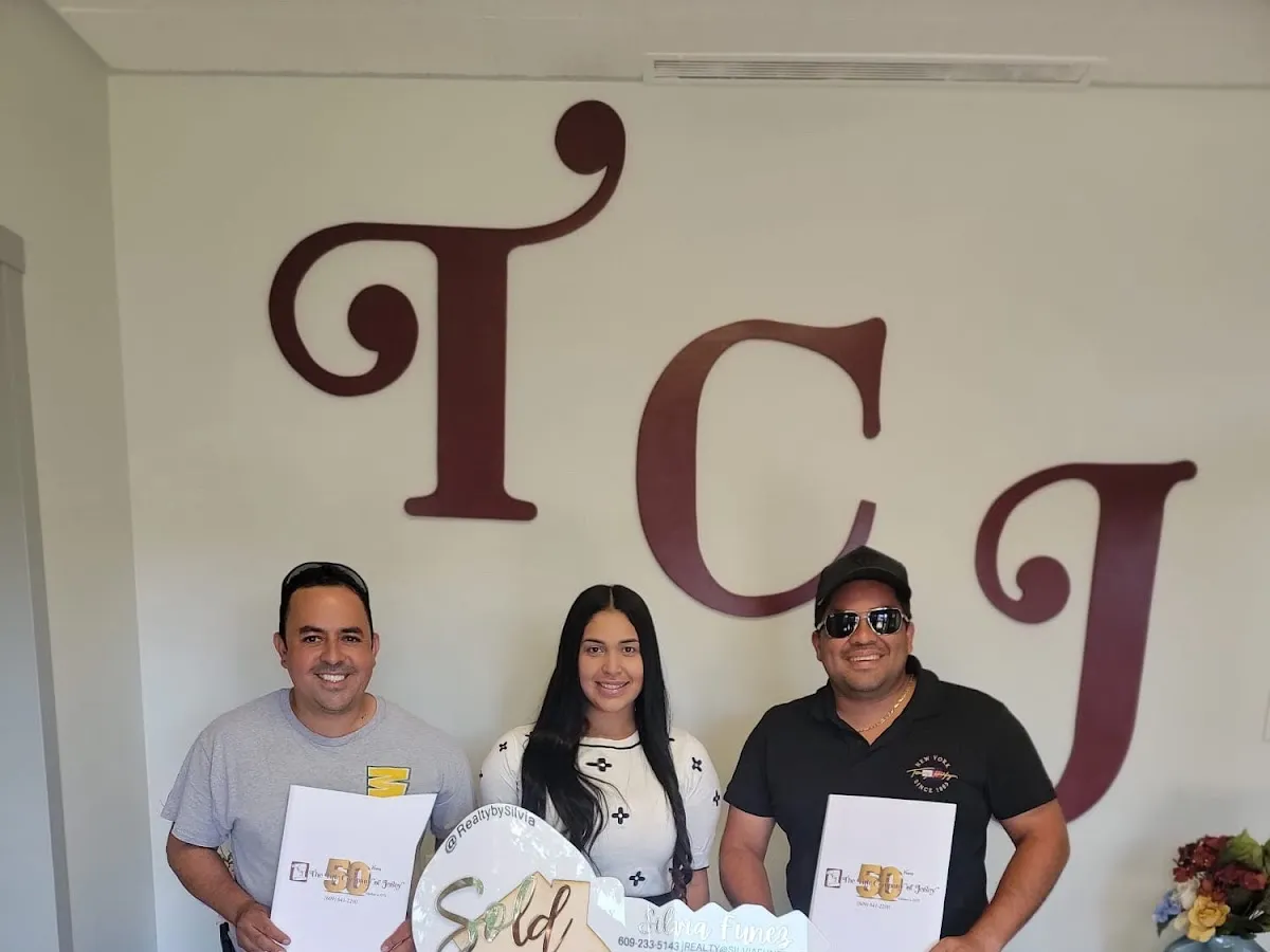 Anastasia Surace REALTOR, The Silva Group @ OCF Realty photo 2