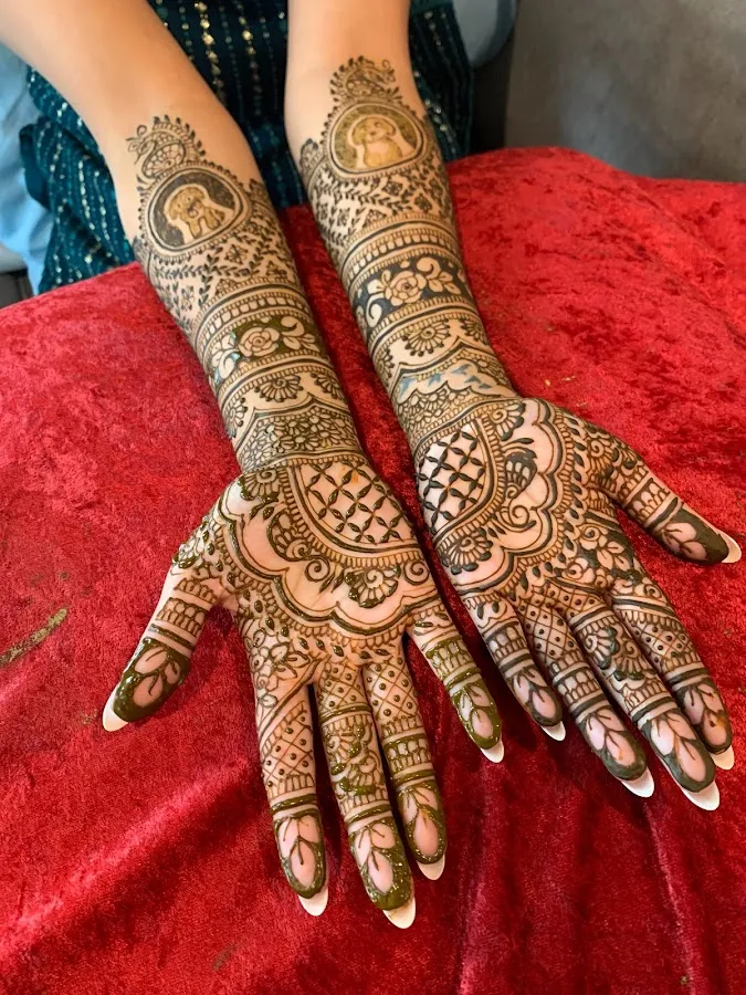 Aneeta Nashad The Henna artist photo 3