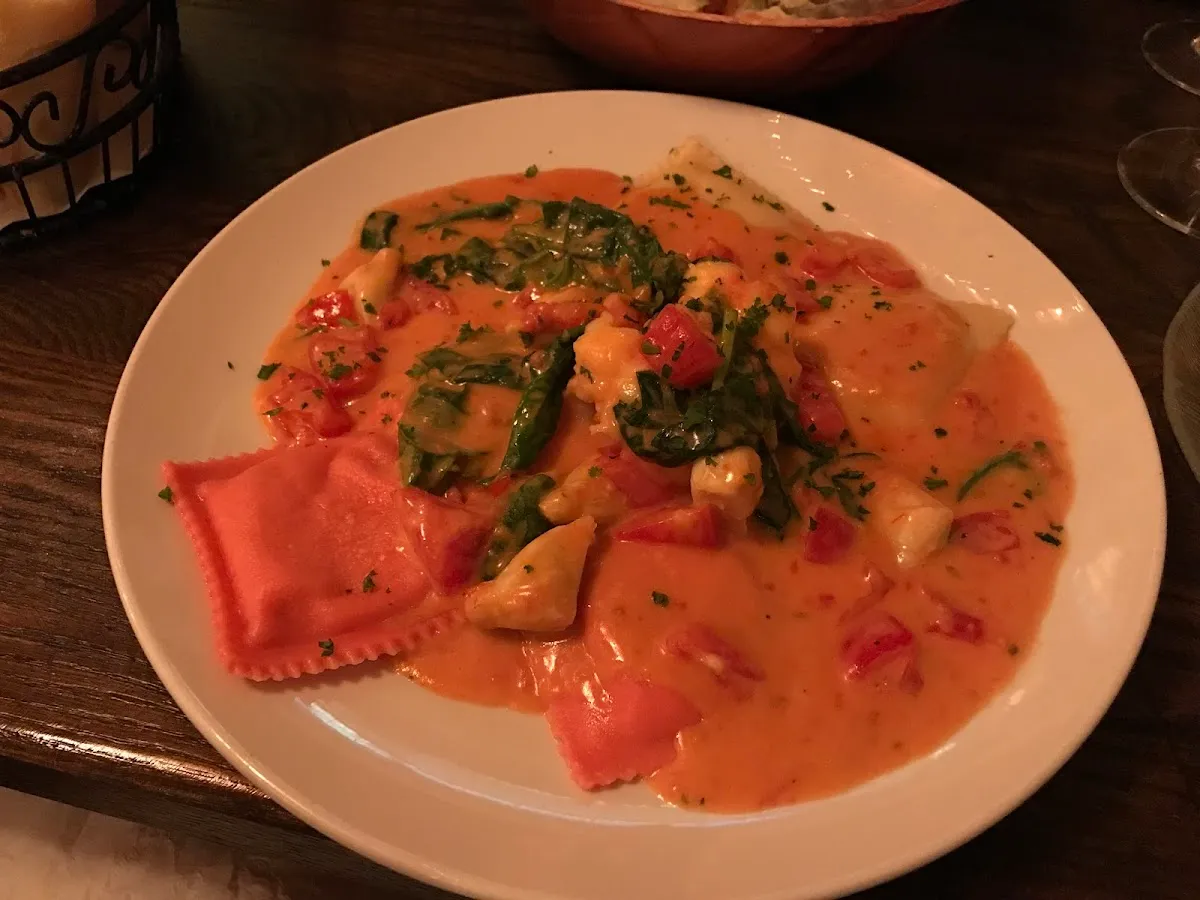 Angelo's Fairmount Tavern photo 4