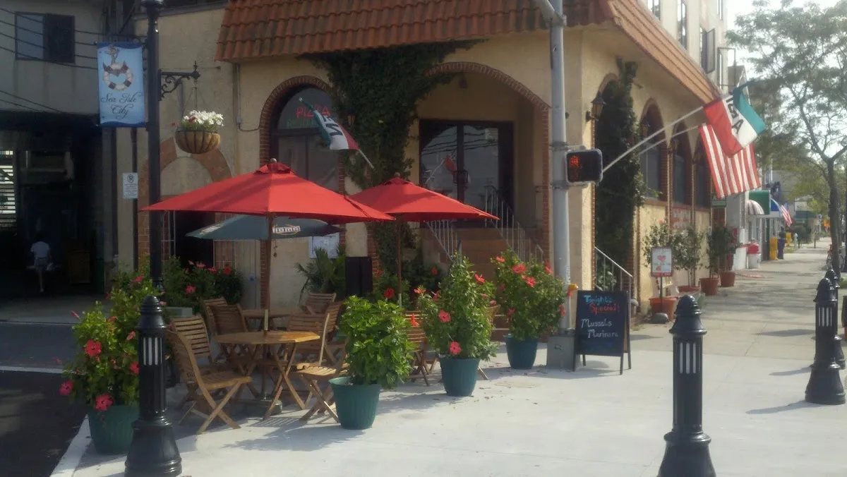 Angelo's Pizzeria & Restaurant