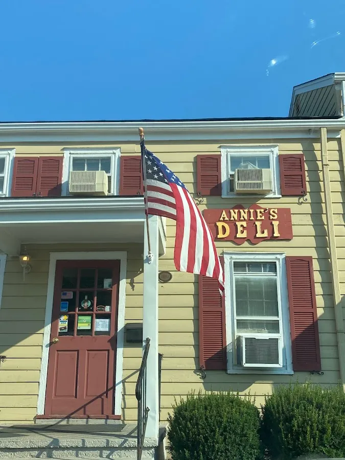 Annie's Deli