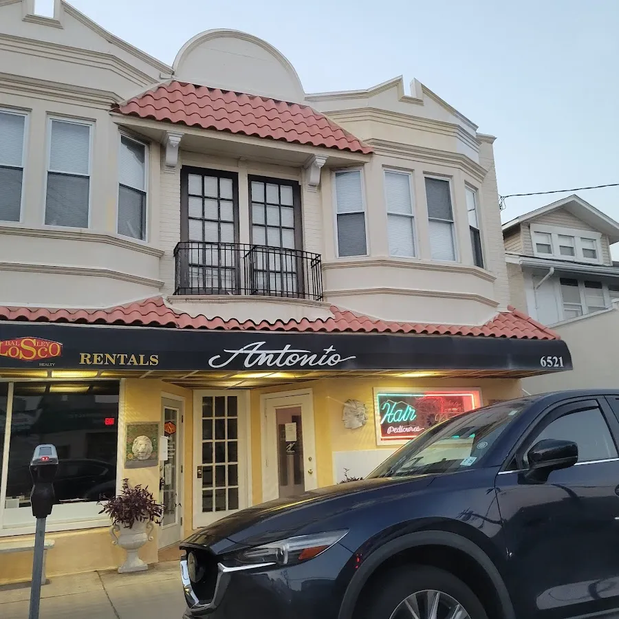 Antonio's Hair Design