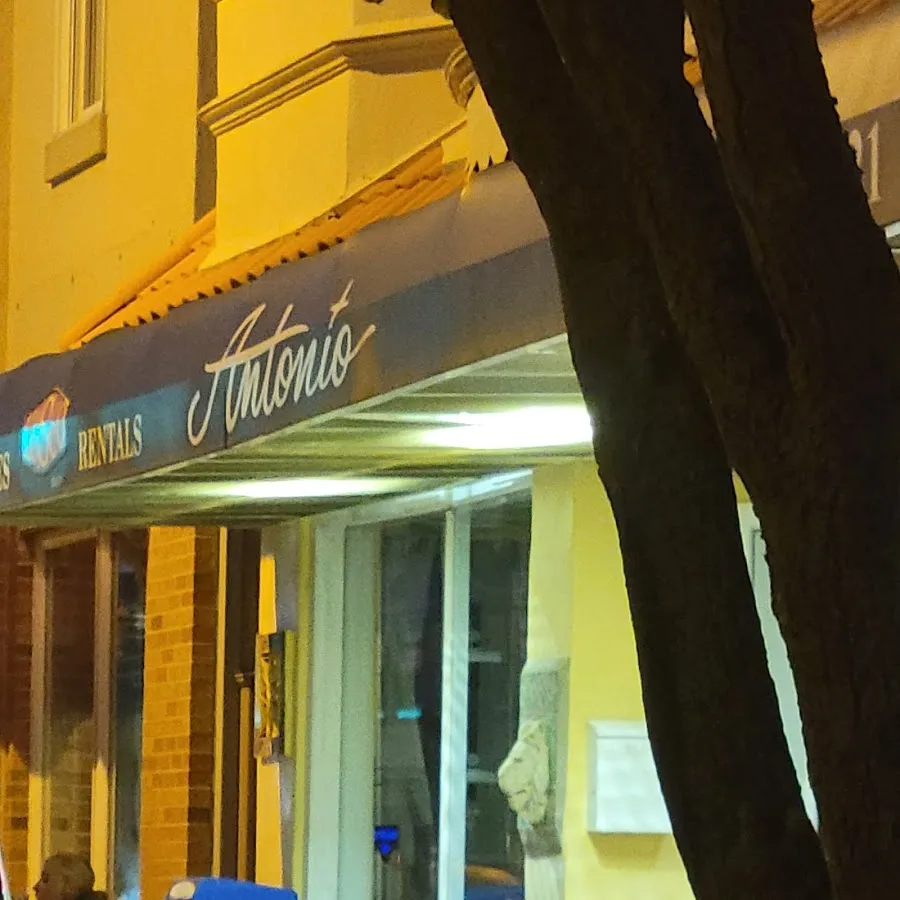 Antonio's Hair Design photo 2