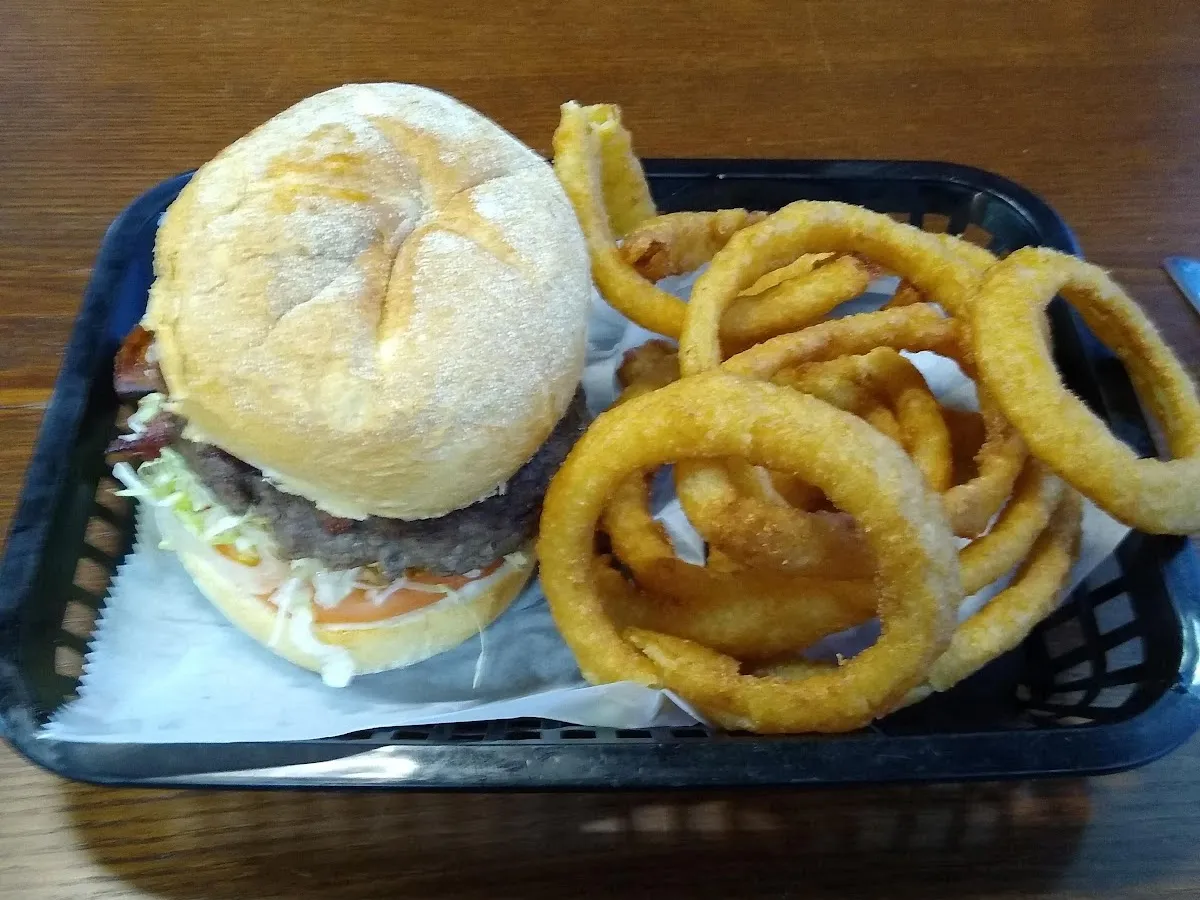 Antonio's Old World Pizza photo 4