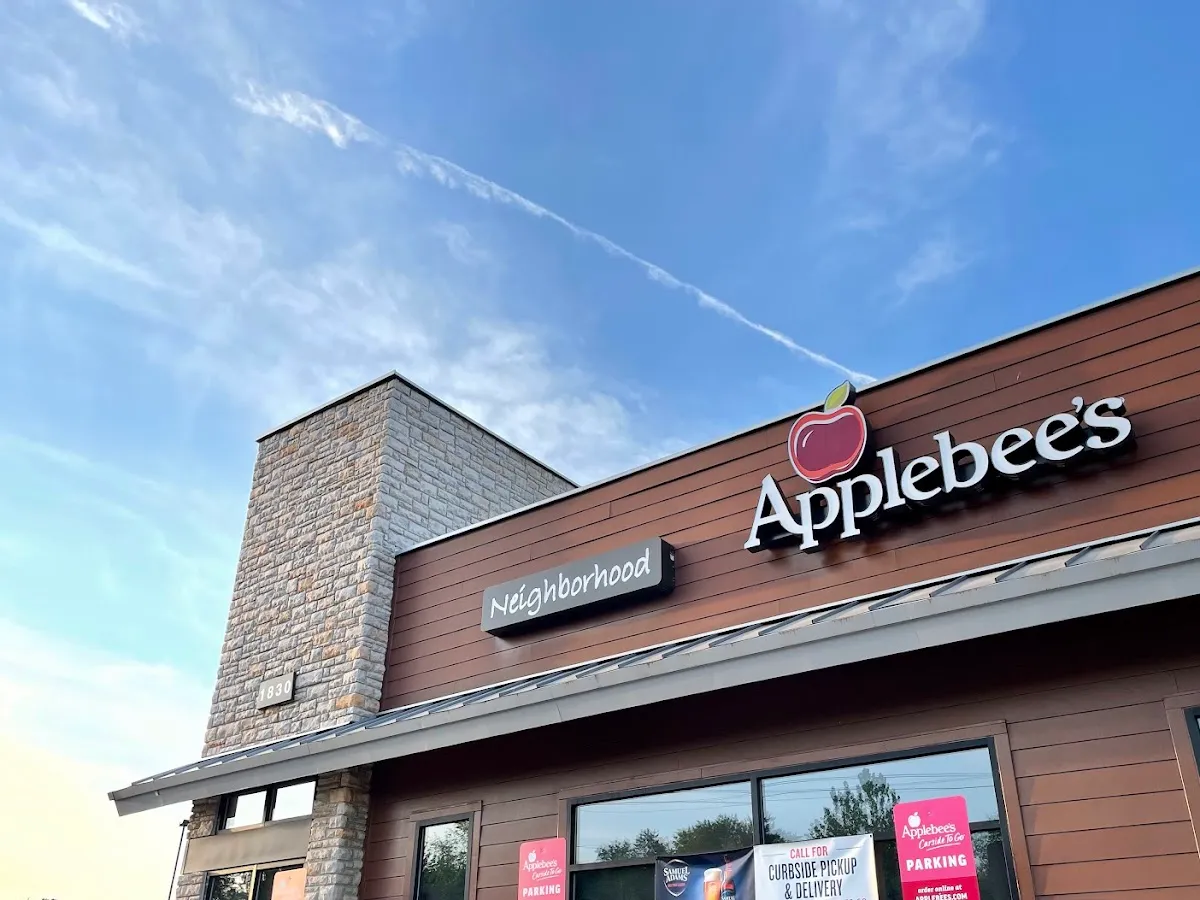 Applebee's Grill + Bar