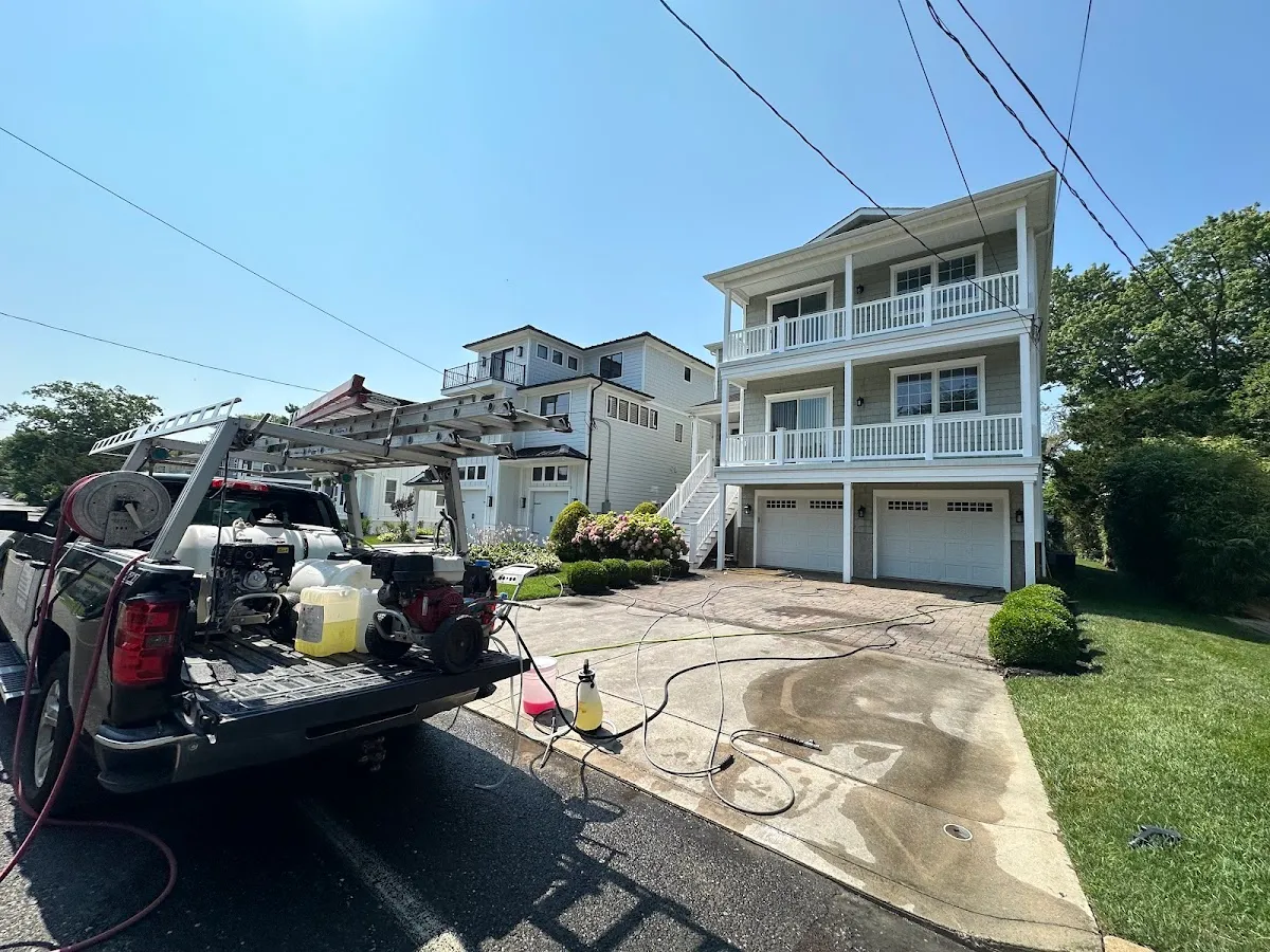 AquaForce Pressure Washing photo 5