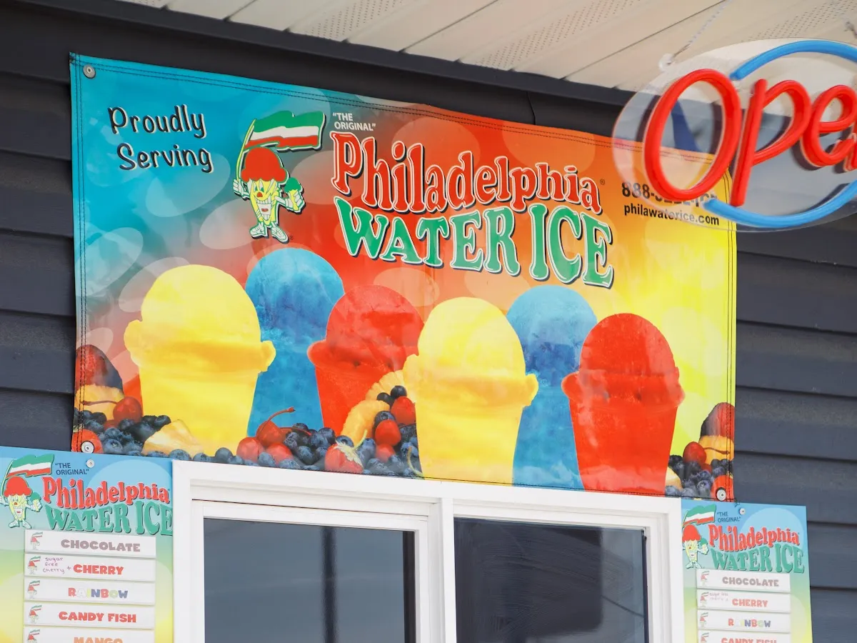 Arnold's Family Market photo 2