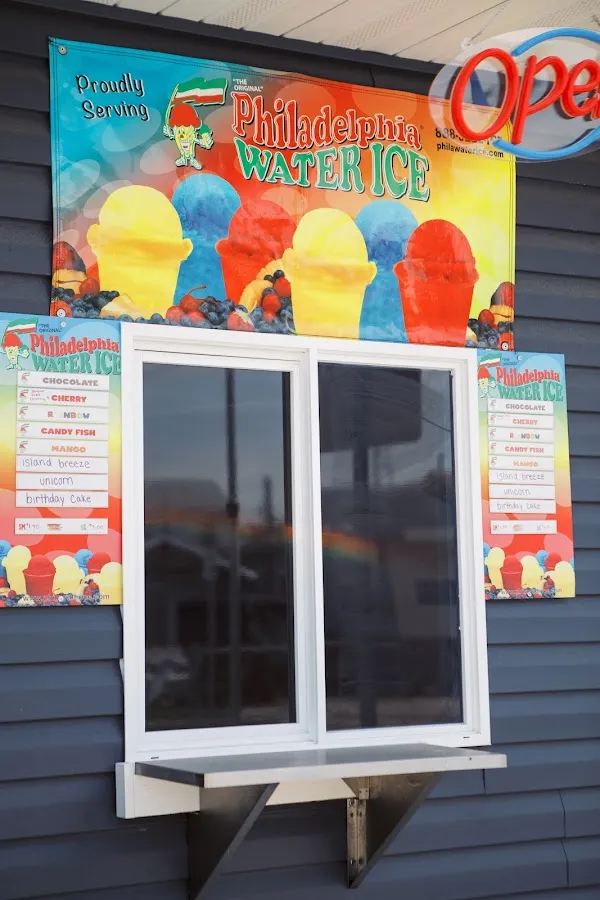 Arnold's Family Market photo 5