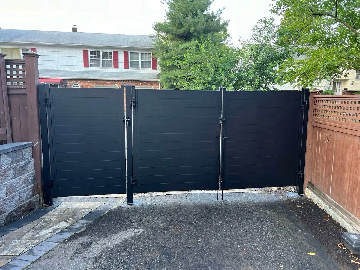 ART Fence & Design LLC photo 4