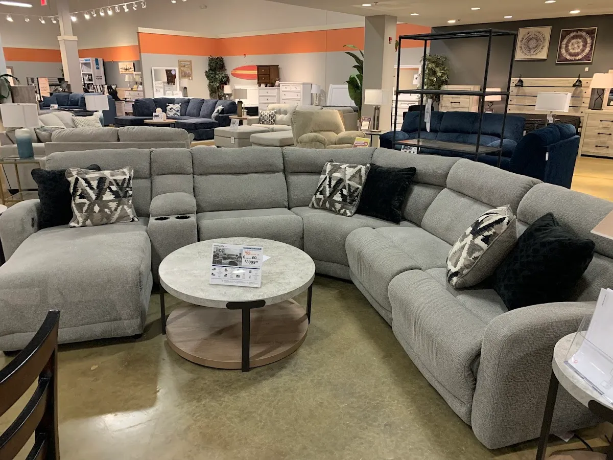 Ashley Outlet photo 4