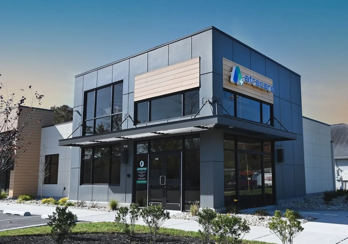 Atracare - Urgent Care Clinic