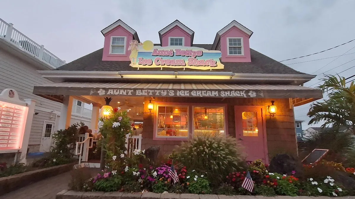 Aunt Betty's Ice Cream Shack