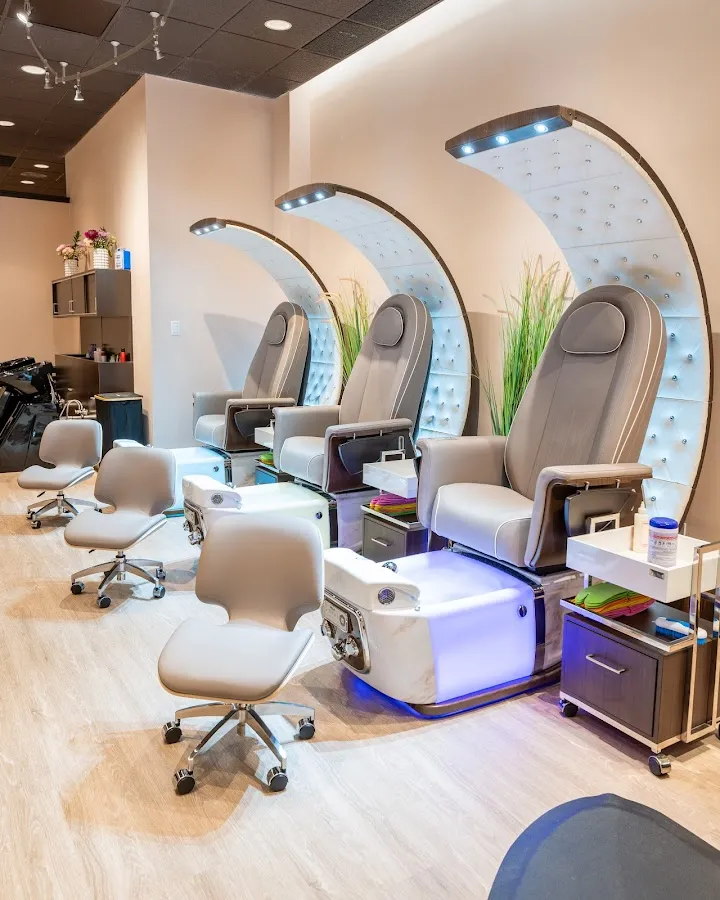 Aura Salon and Spa at Showboat