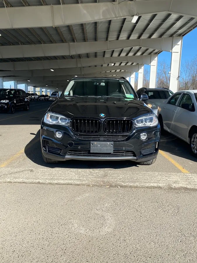 AUTO AUCTION photo 2