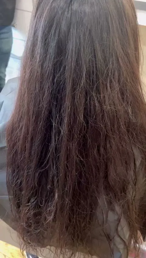 Avenue Clips by Sandro, full services hair salón, bring one of your friends get 50% off photo 3