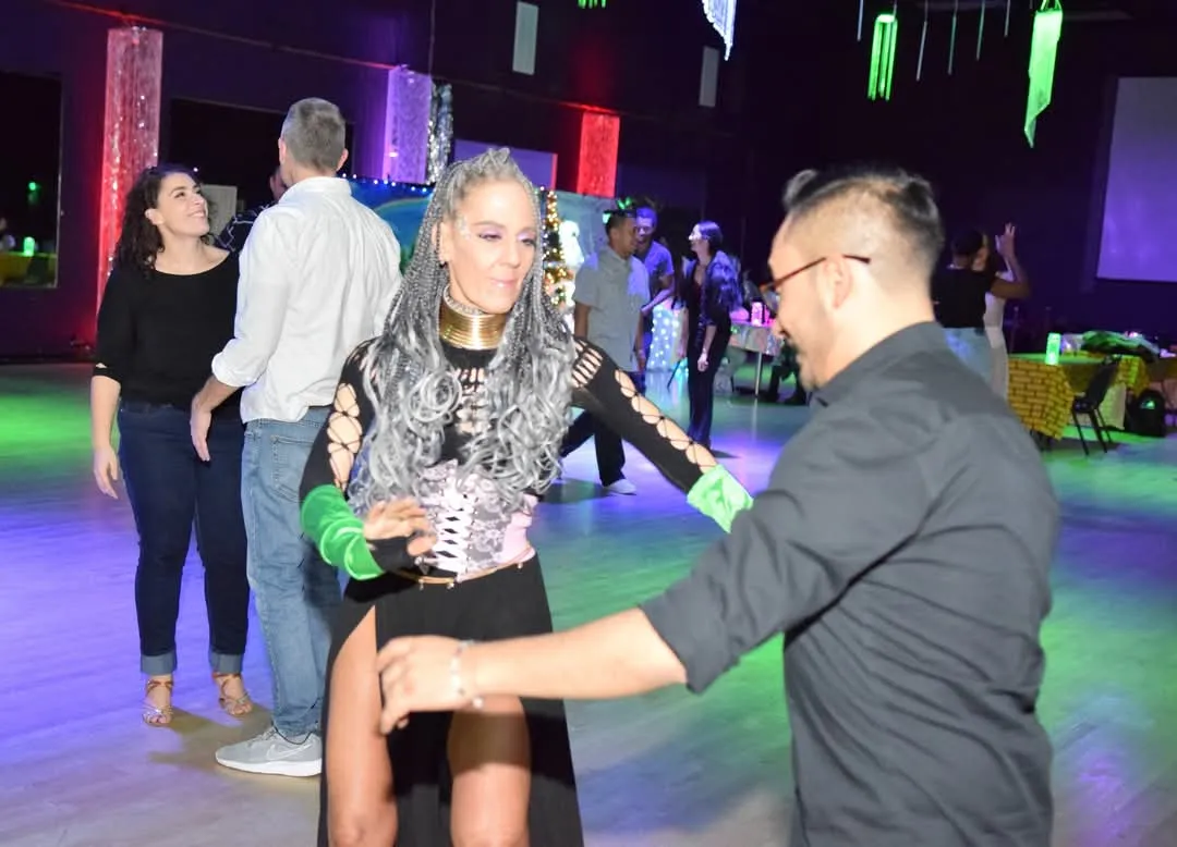 Bachata and Salsa at Stardust photo 3