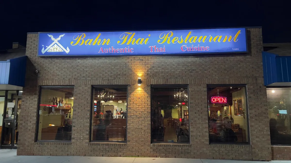 Bahn Thai Restaurant
