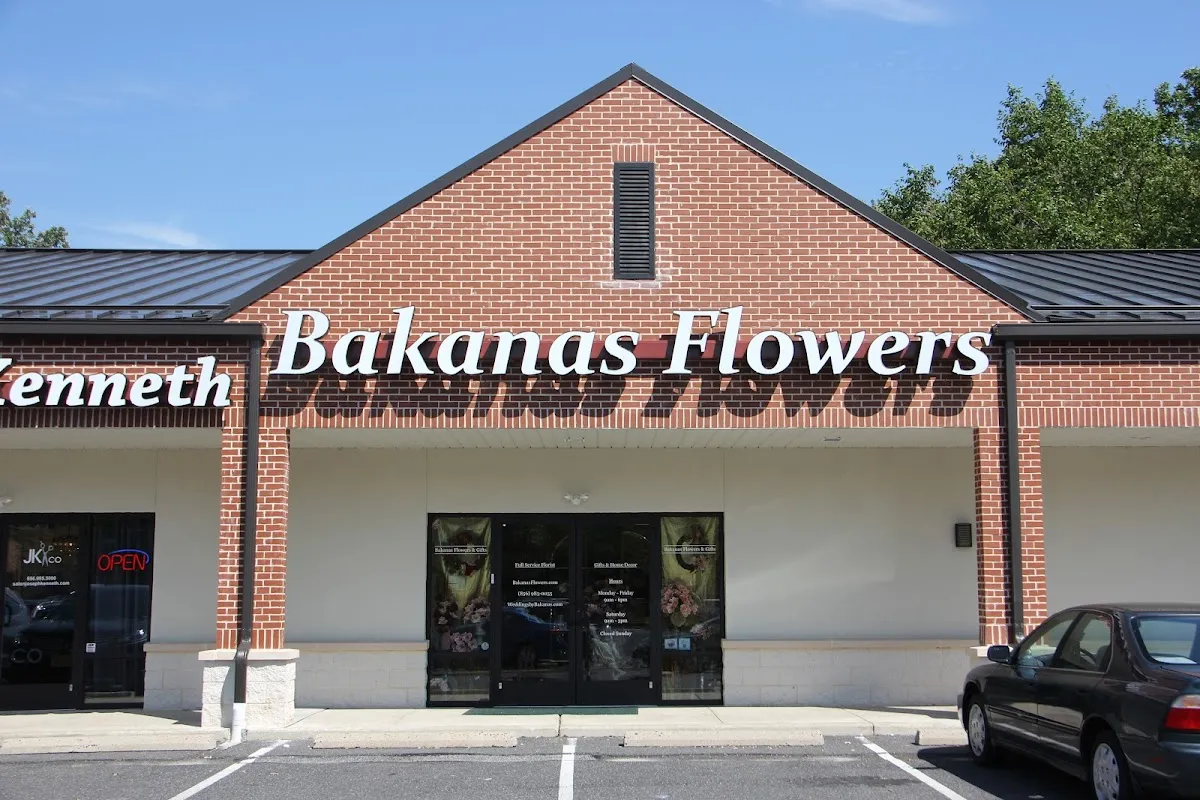 Bakanas Flowers & Gifts photo 4