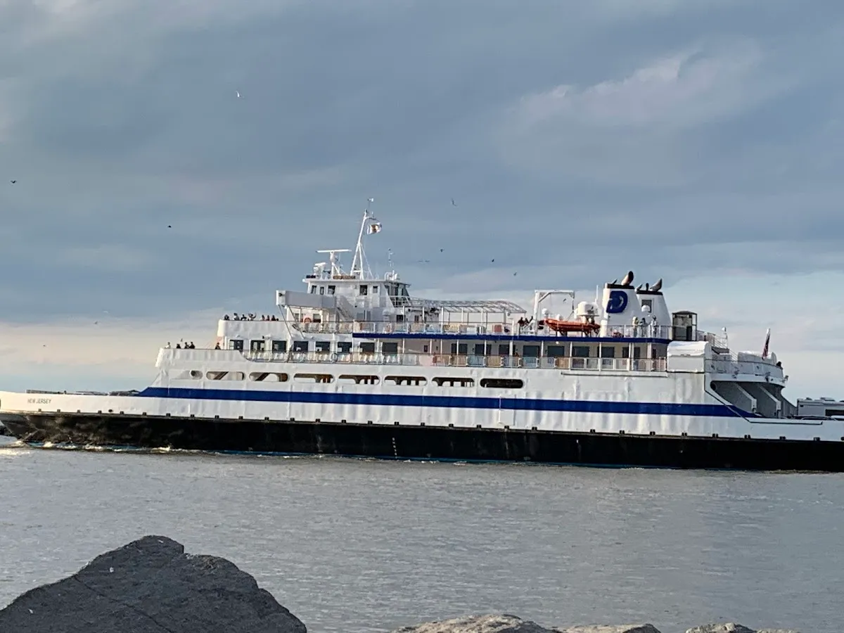 Bank St. Parking Lot photo 5