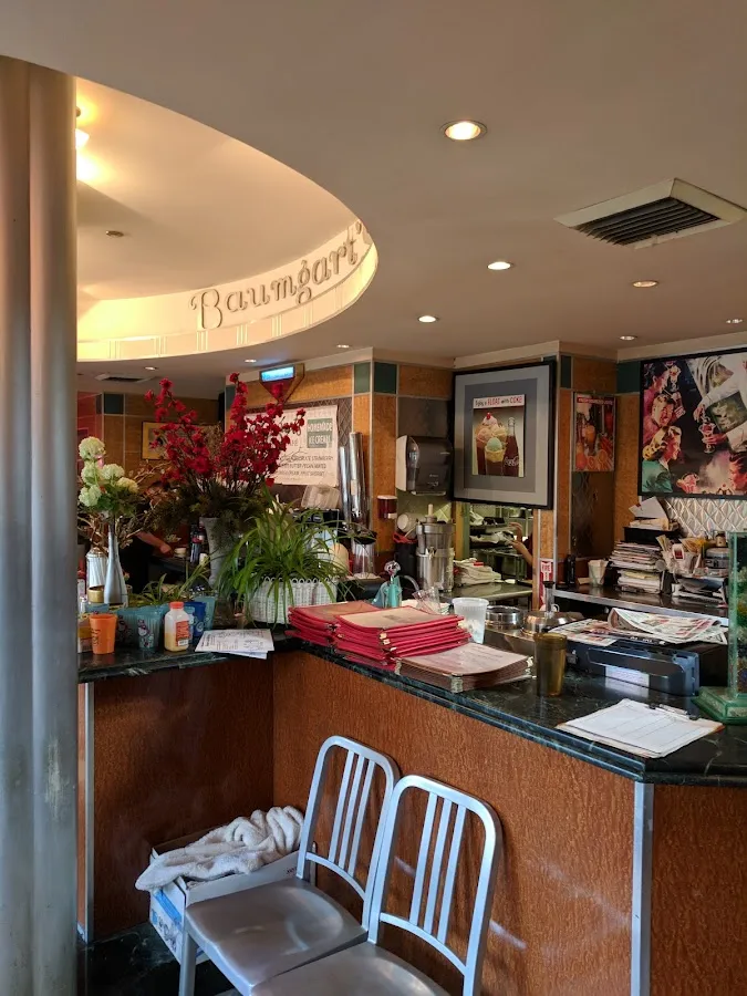 Baumgart's Café