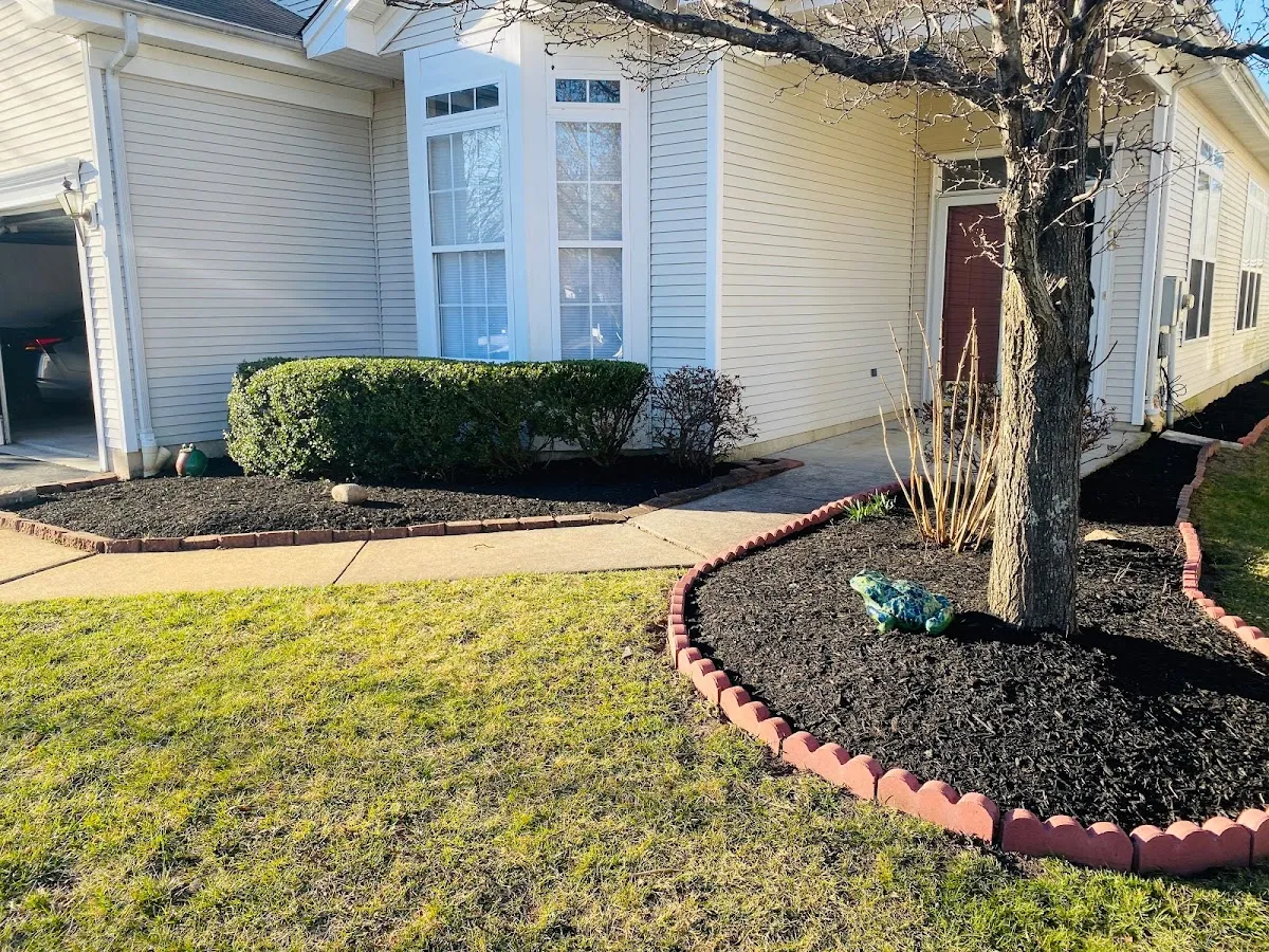Bayside Lawn Care LLC photo 2