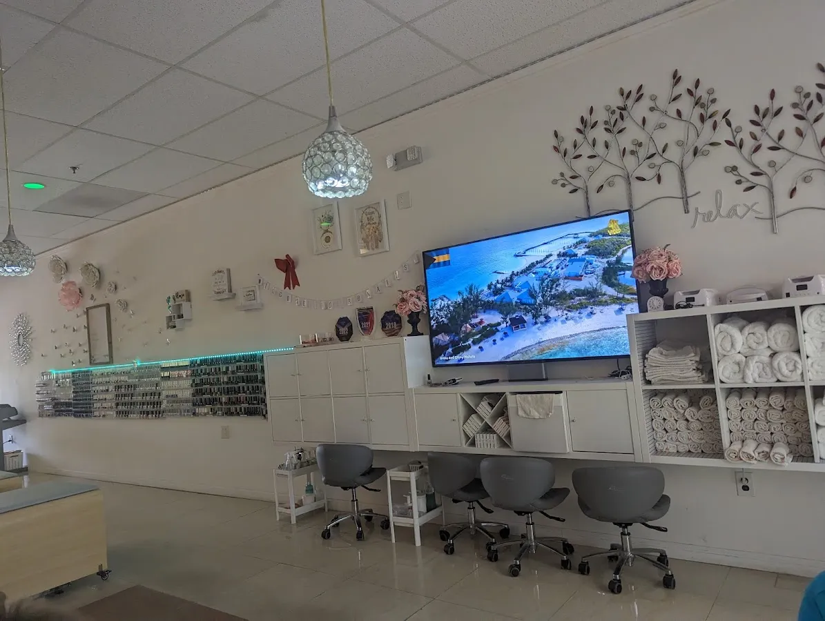 BB Nails & Spa photo 2