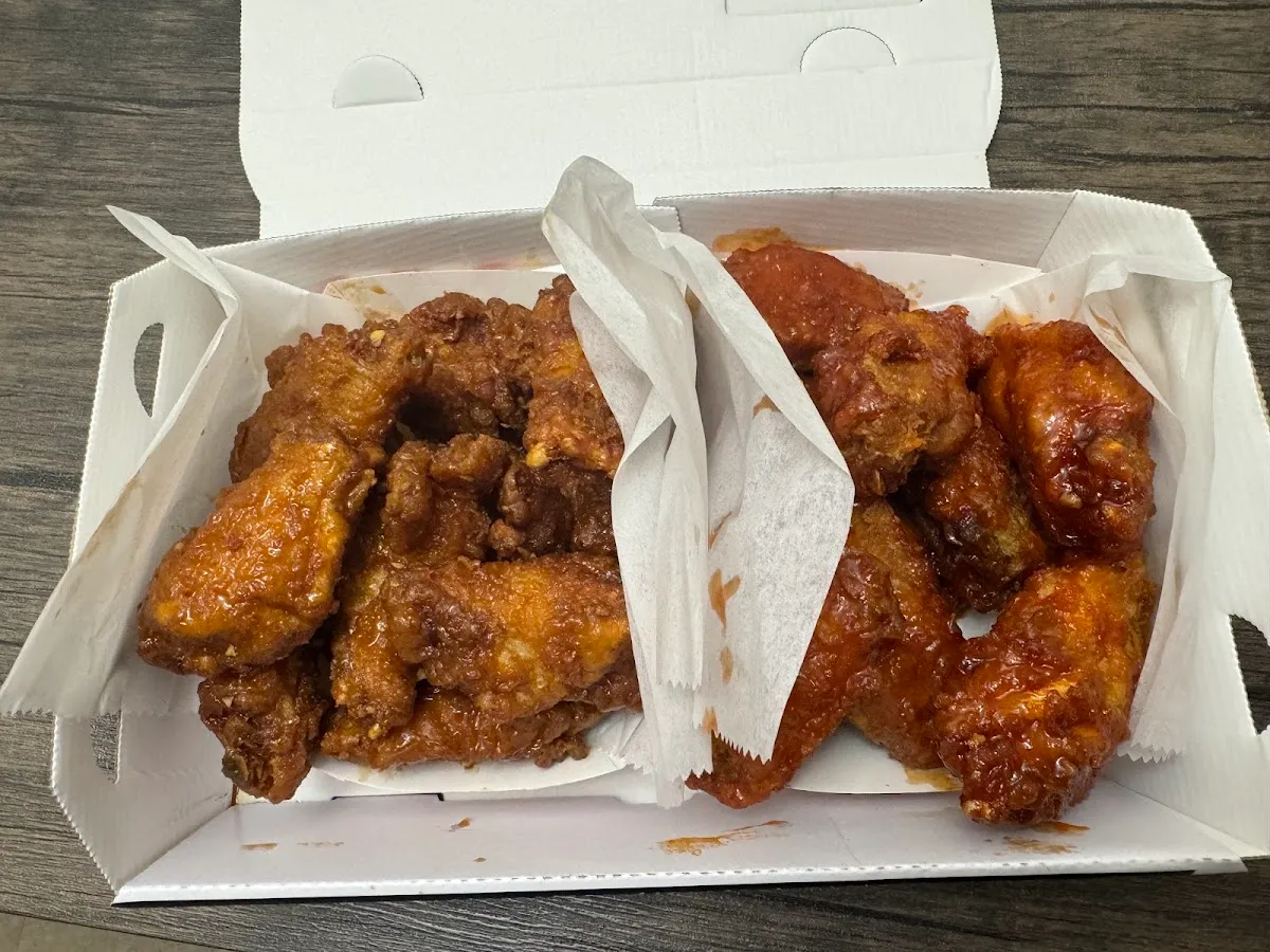 bb.q Chicken H-Mart Paramus photo 3